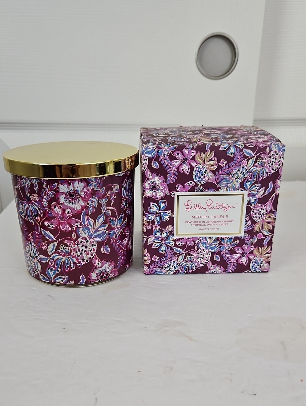 Lilly Pulitzer NIB Medium Candle